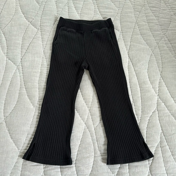Uniqlo kids flare pants - Picture 1 of 5